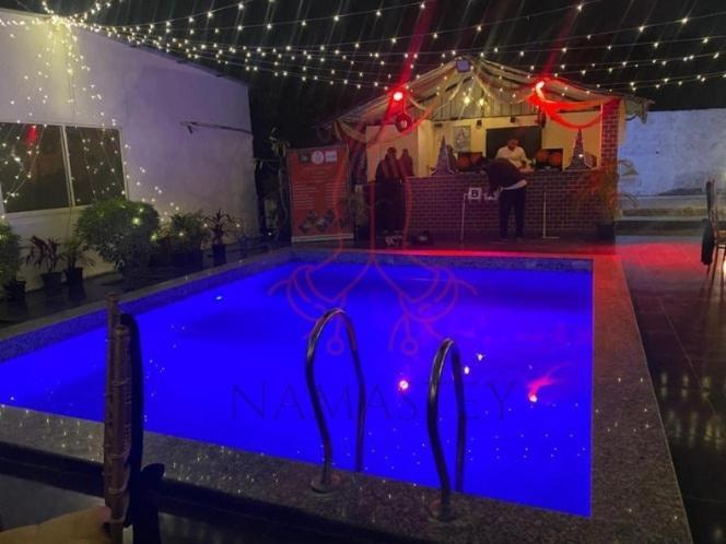 Luxury Farmhouse In Chhatarpur With Pool New Delhi Bagian luar foto